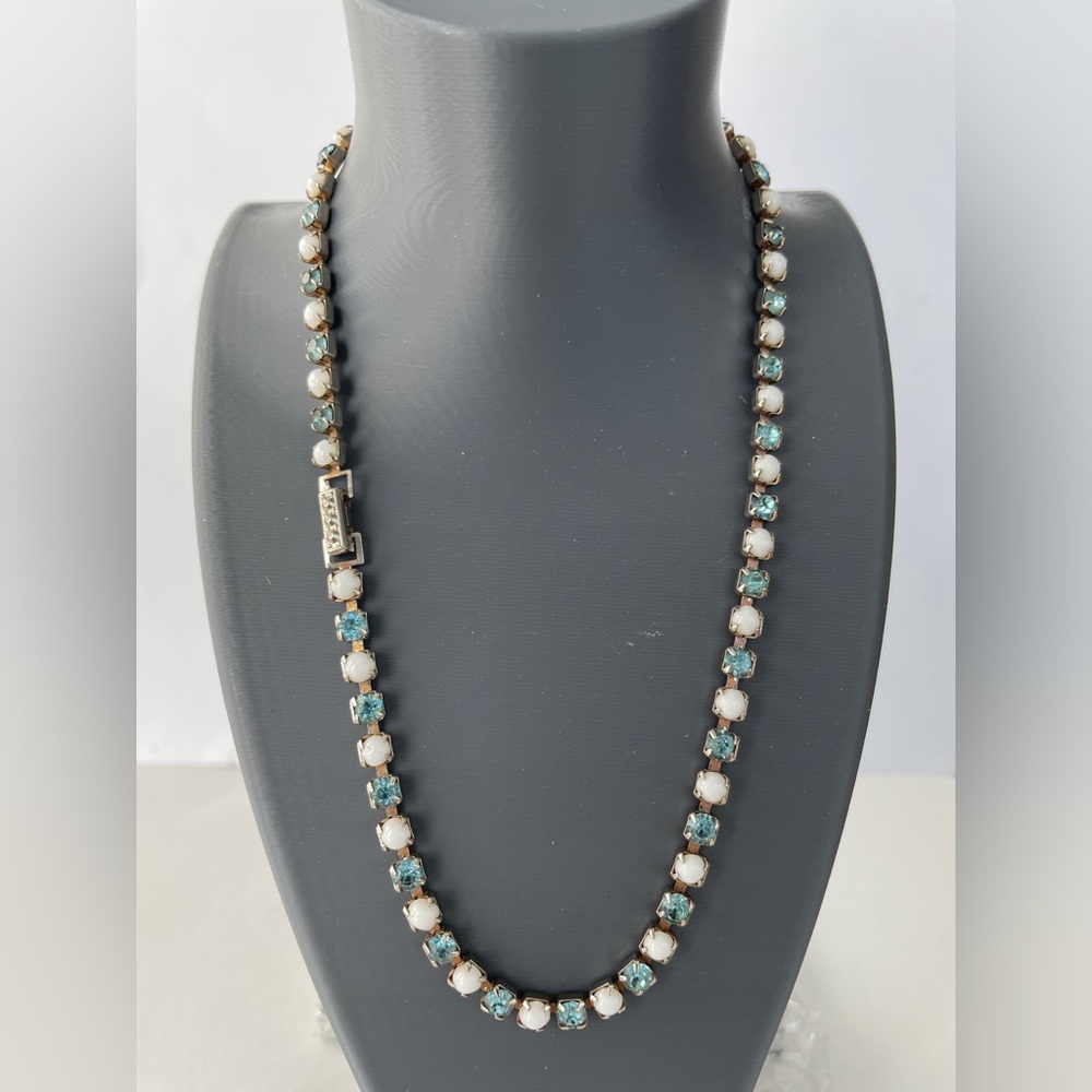 Rhinestone and Milk Glass Crystal Choker Designer Necklace unsigned Kramer